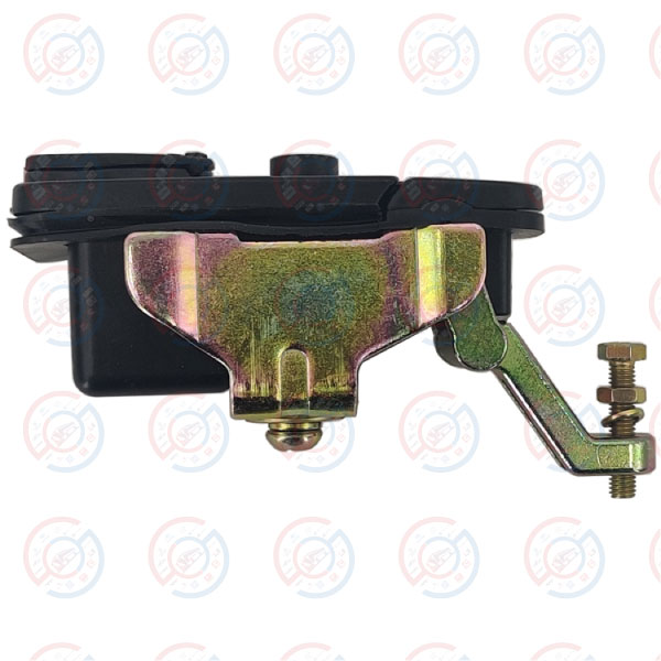 luggage-door-lock-front.jpg luggage-door-lock-front.jpg