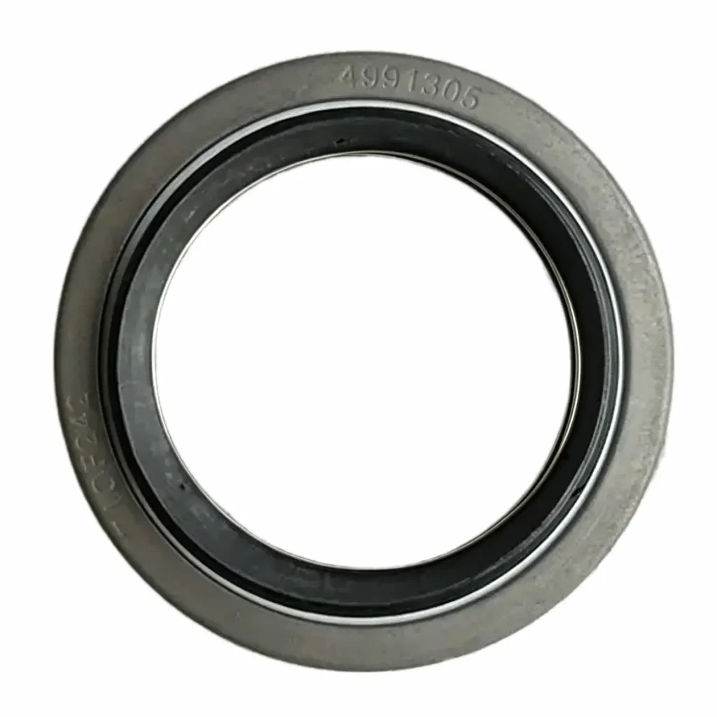 4991305 Cummins Crankshaft Front Oil Seal For 4BT3.9 6BT5.9 Engines